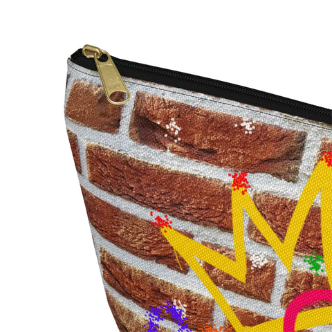 Graffiti Accessory Pouch w T-bottom