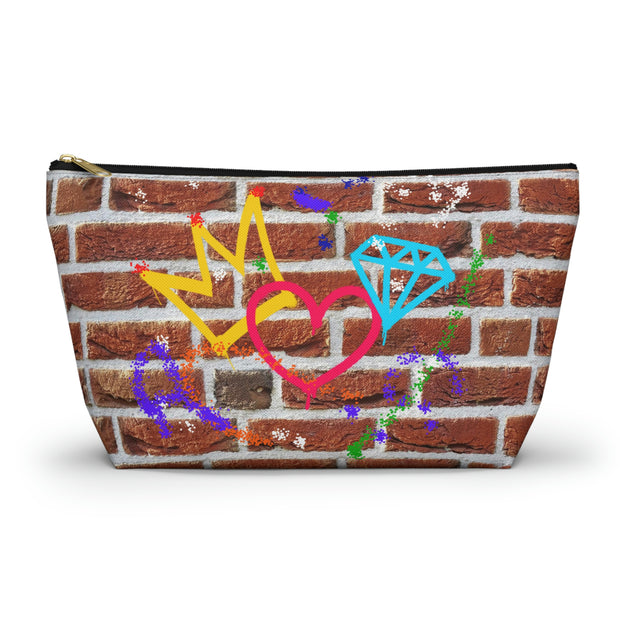 Graffiti Accessory Pouch w T-bottom